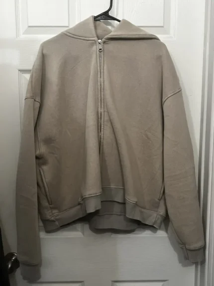 GvGallery Raspberry Patch Zip Up Hoodie