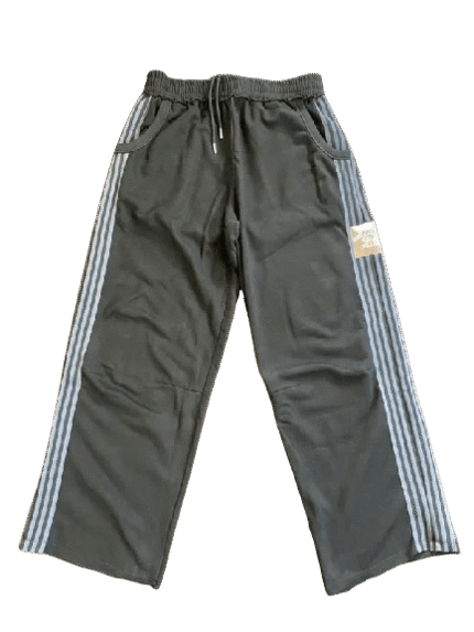 The GV Gallery Triple Black Lil Leon Flared Sweatpant