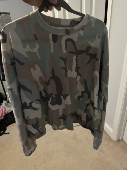GvGallery Camo Longsleeve